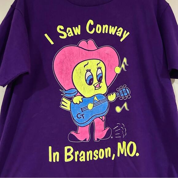 Vintage Tweety I Saw Conway In Branson Shirt - Picture 2 of 3